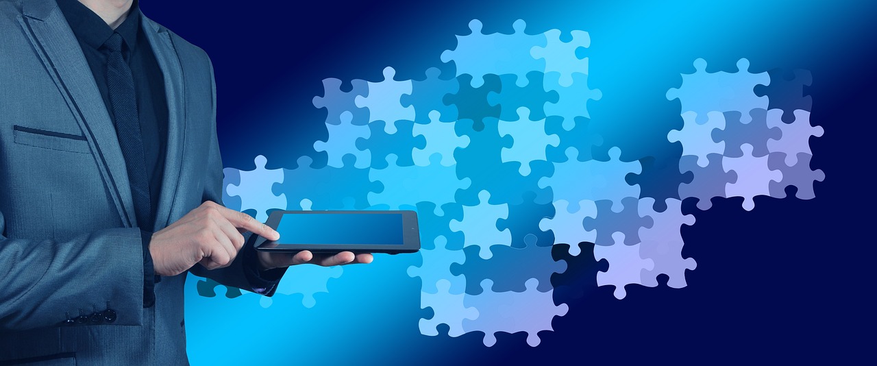 ORIS豪利时莫斯科：熊猫看书手机软件详情下载教程app