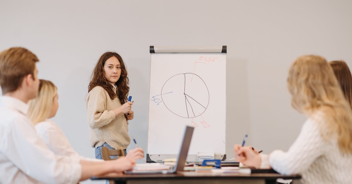 短信与电子邮件：哪个对于企业的营销更好？