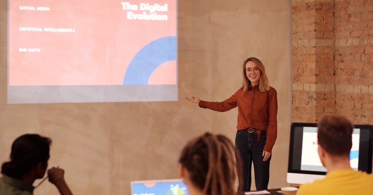 热血江湖手游辅助- 魔幻app详情下载教程最新