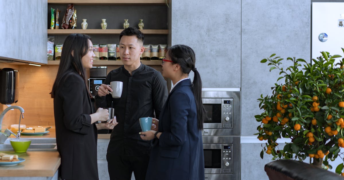 各种国外VX号：允许代理注册公司吗