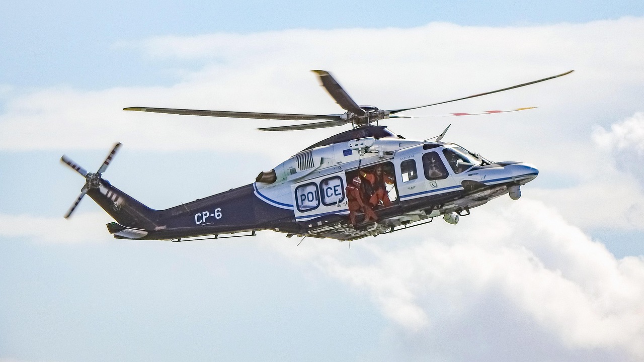 无敌辅助- 青狐直播app详情下载教程