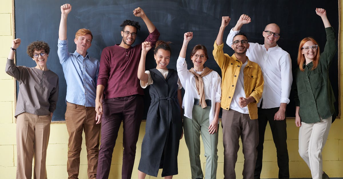 星美生活实名账号：短信如何改变人们的人际交往方式