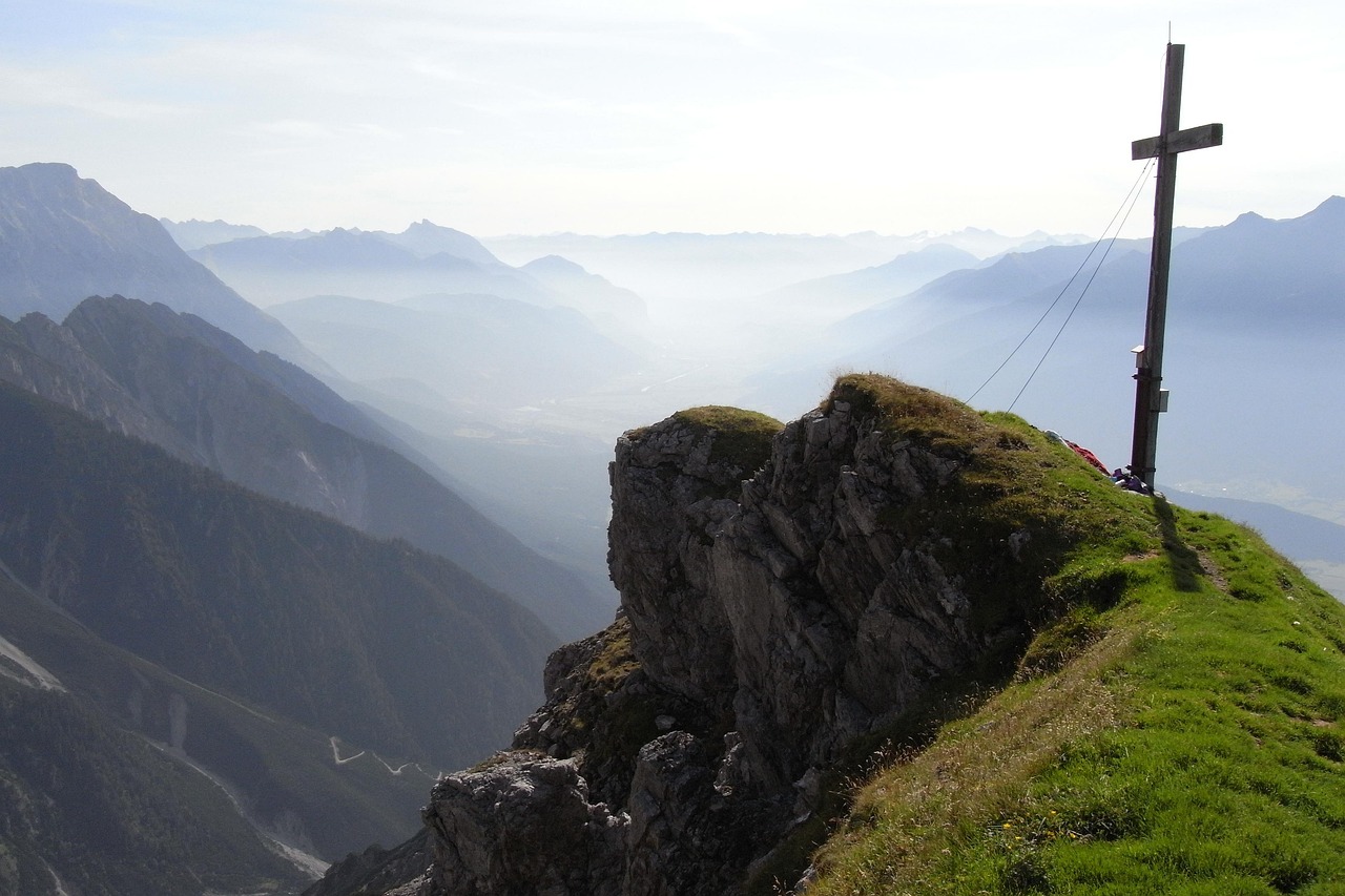 二号站如何利用资讯营销提高企业影响力？