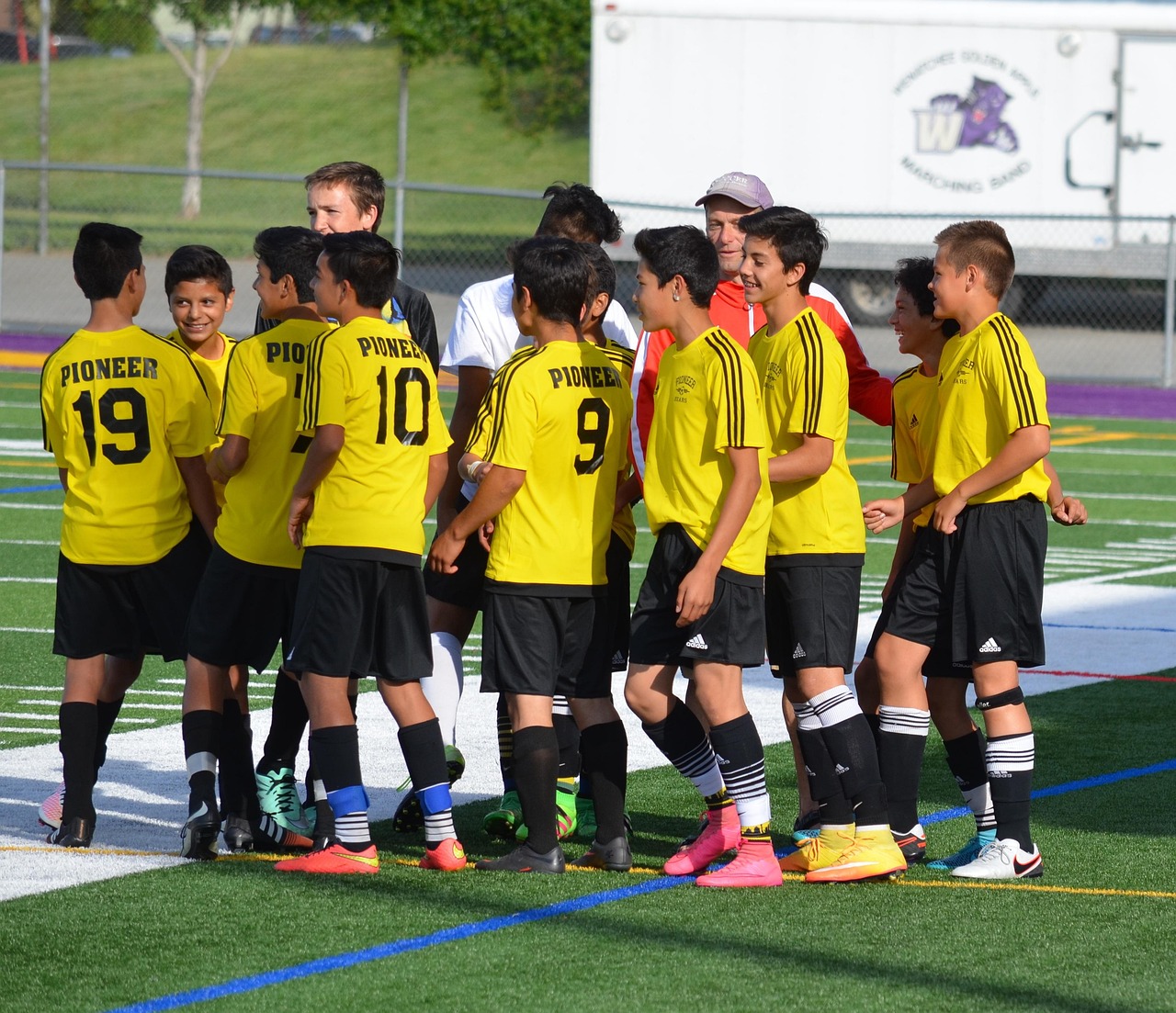 青年一派实名账号：流量卡与移动支付的关系和应用